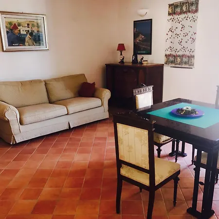 Luxury House Διαμέρισμα *